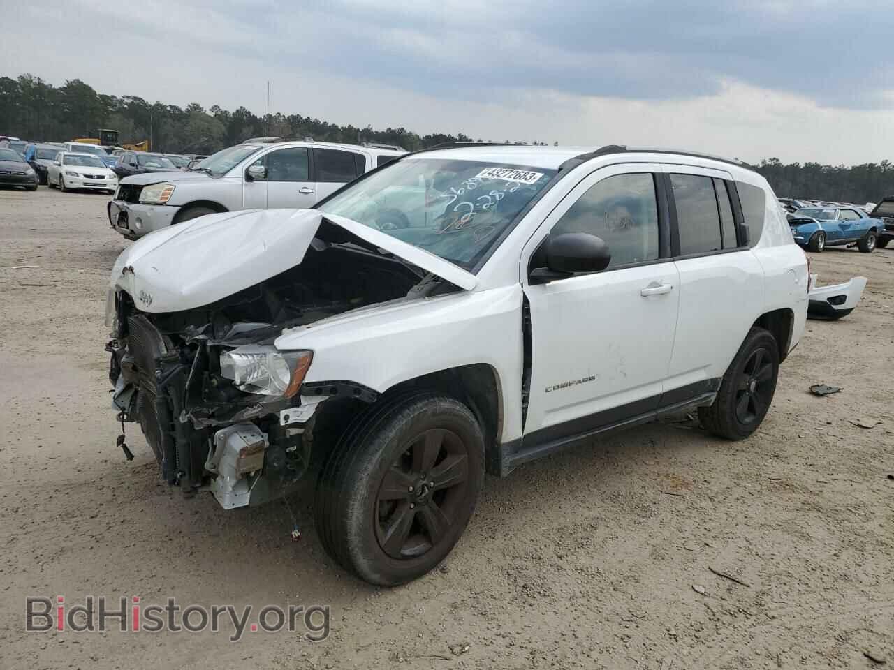 Фотография 1C4NJCBA5GD568984 - JEEP COMPASS 2016