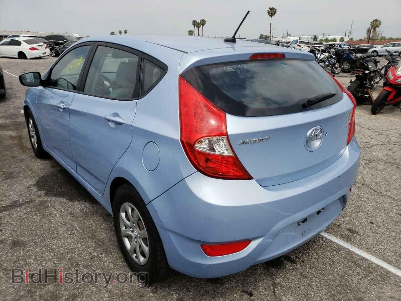 2013 HYUNDAI ACCENT - VIN: KMHCT5AE2DU132392 - Фото 3