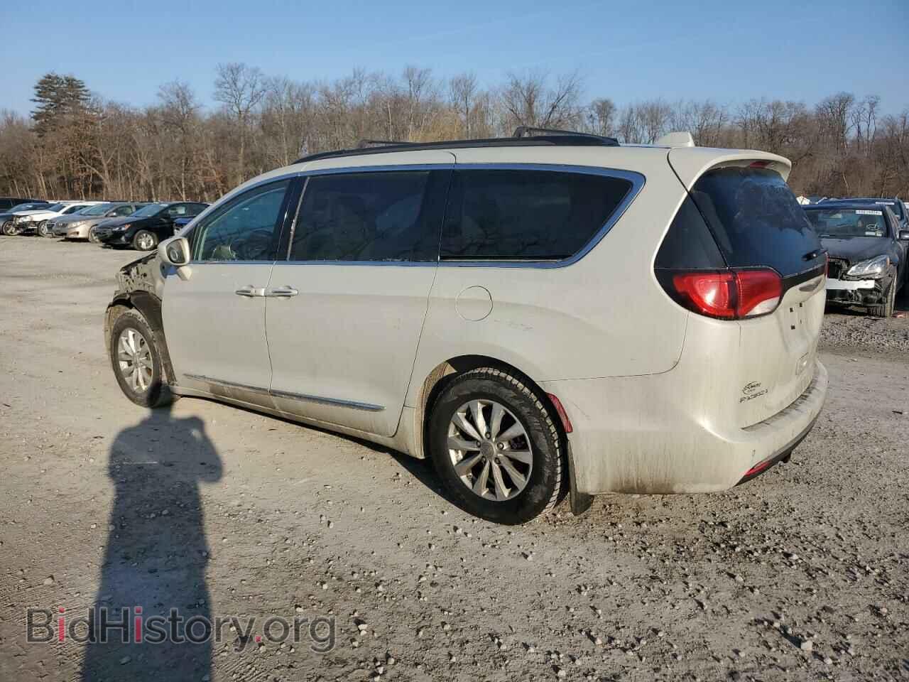 2017 CHRYSLER PACIFICA - VIN: 2C4RC1BG9HR608258 - Фото 2