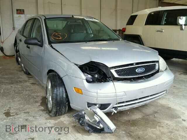 Фотография 1FAFP34N25W228623 - FORD FOCUS 2005