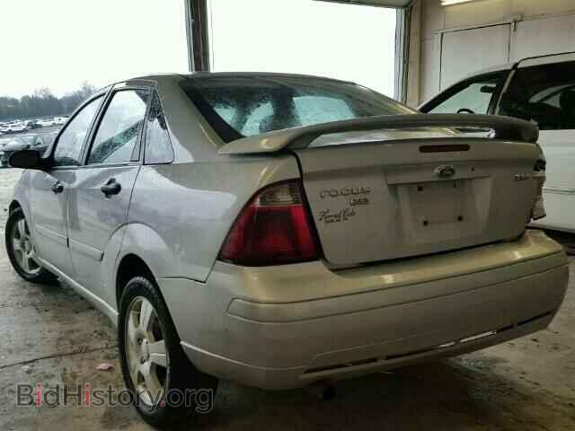 2005 FORD FOCUS - VIN: 1FAFP34N25W228623 - Фото 3