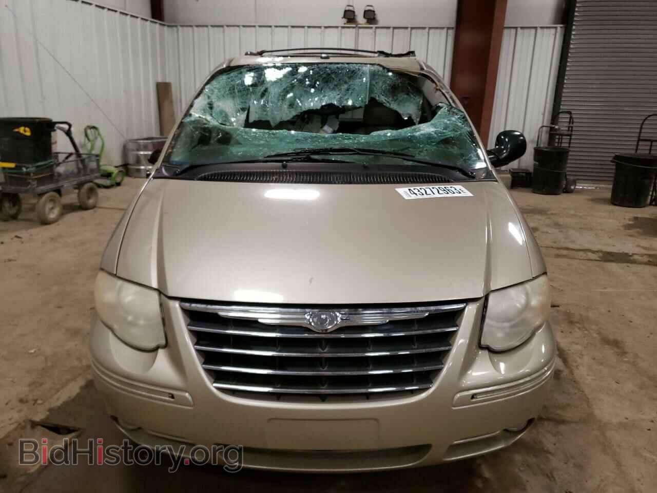 2006 CHRYSLER MINIVAN - VIN: 2A4GP54L86R866632 - Фото 5