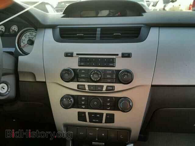 2010 FORD FOCUS - VIN: 1FAHP3HN7AW258925 - Photo 9