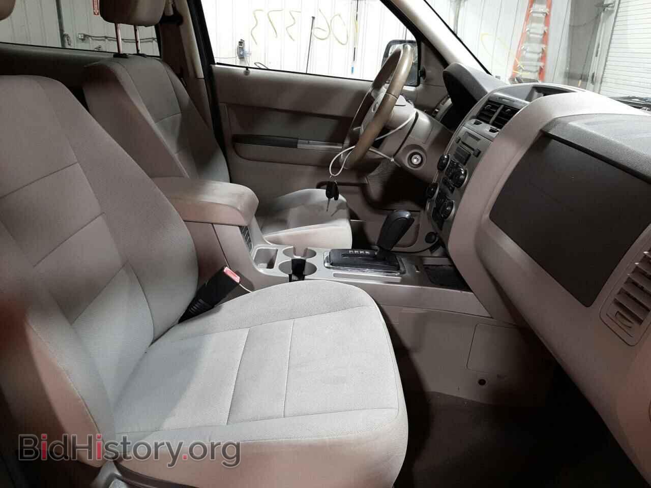 2010 FORD ESCAPE - VIN: 1FMCU9DG7AKD38154 - Фото 5