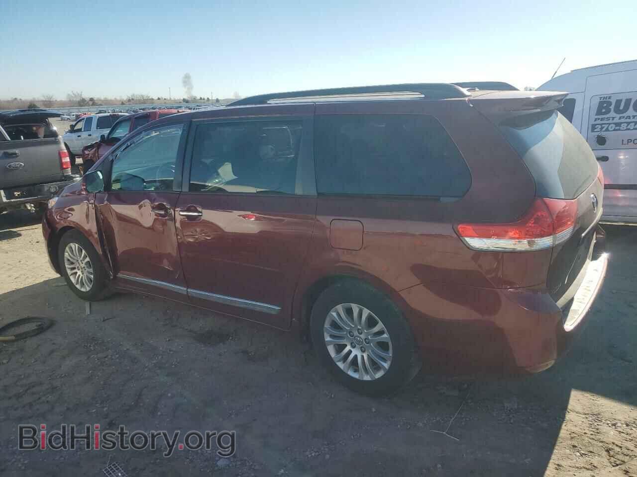 2014 TOYOTA All Models - VIN: 5TDYK3DCXES446745 - Photo 2