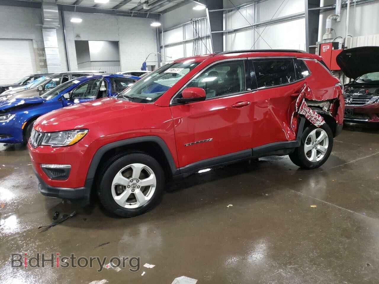 Фотография 3C4NJDBB0JT284565 - JEEP COMPASS 2018