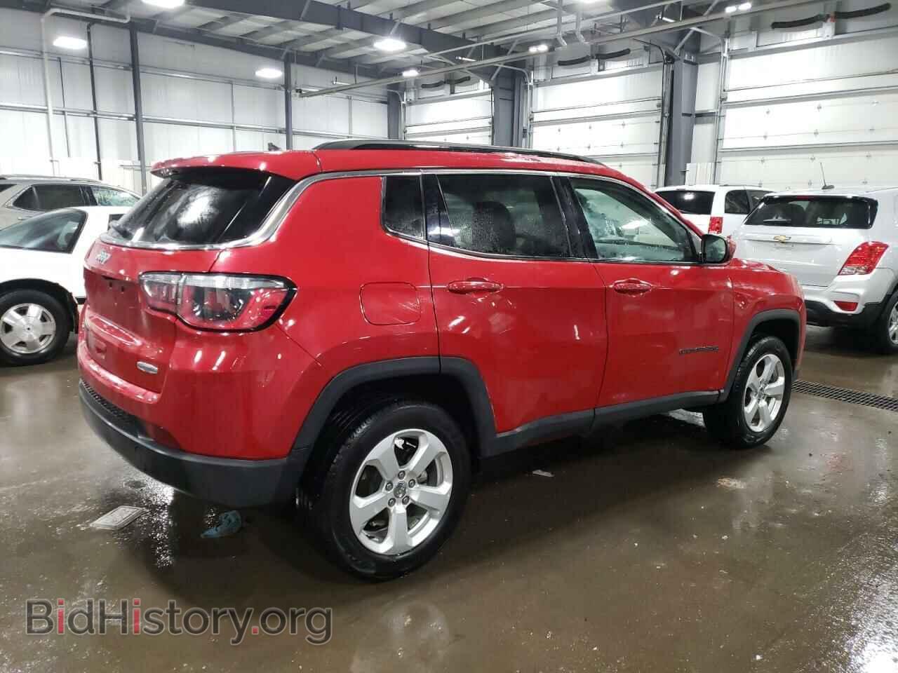 2018 JEEP COMPASS - VIN: 3C4NJDBB0JT284565 - Фото 3