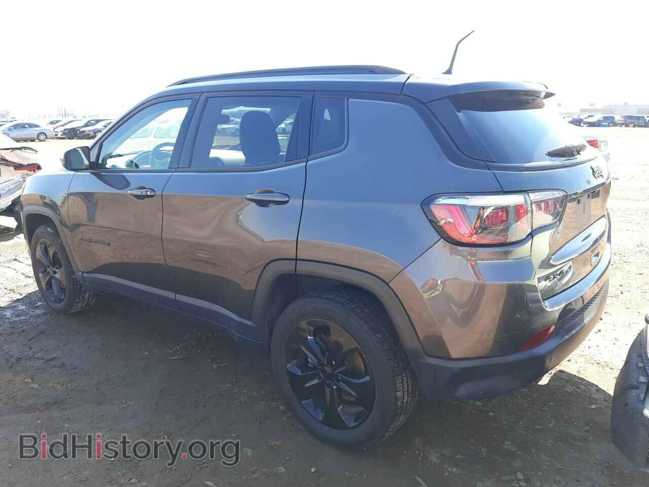 2018 JEEP COMPASS - VIN: 3C4NJDBB2JT298564 - Фото 2