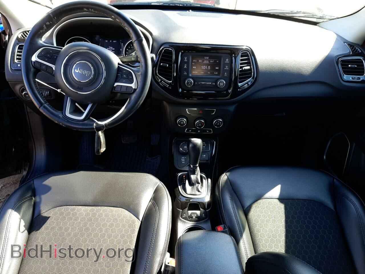 2018 JEEP COMPASS - VIN: 3C4NJDBB2JT298564 - Фото 8
