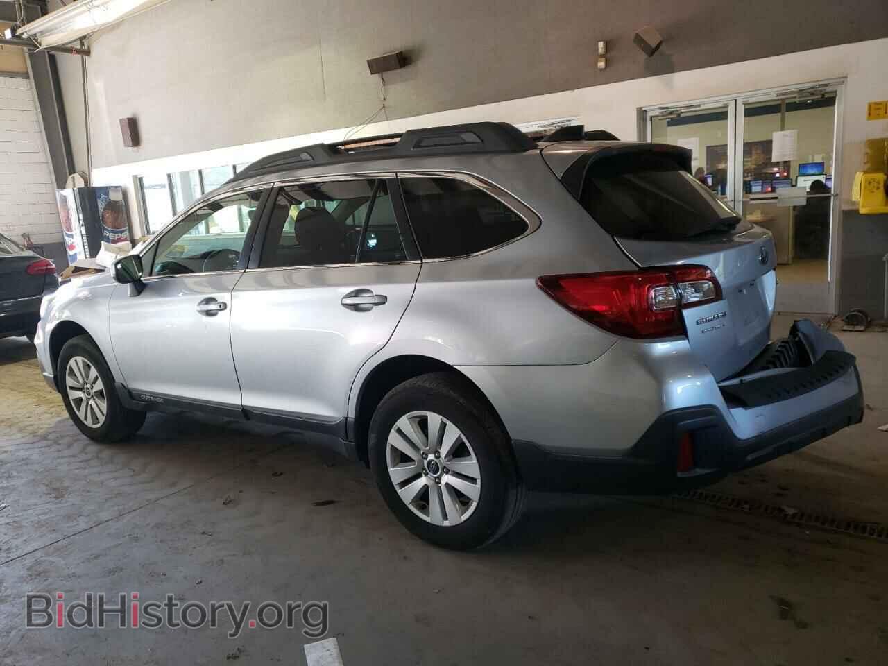 2019 SUBARU OUTBACK - VIN: 4S4BSAFC2K3325823 - Фото 2