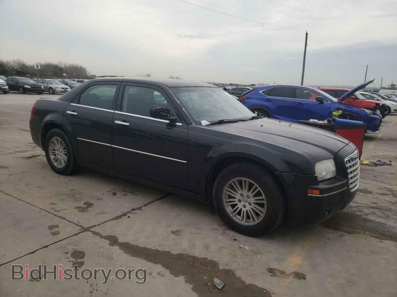 2010 CHRYSLER 300 - VIN: 2C3CA4CD7AH173726 - Фото 4