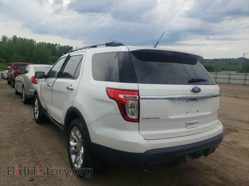 2011 Ford EXPLORER (VIN 1FMHK8F87BGA31115) — photo 3 of 10