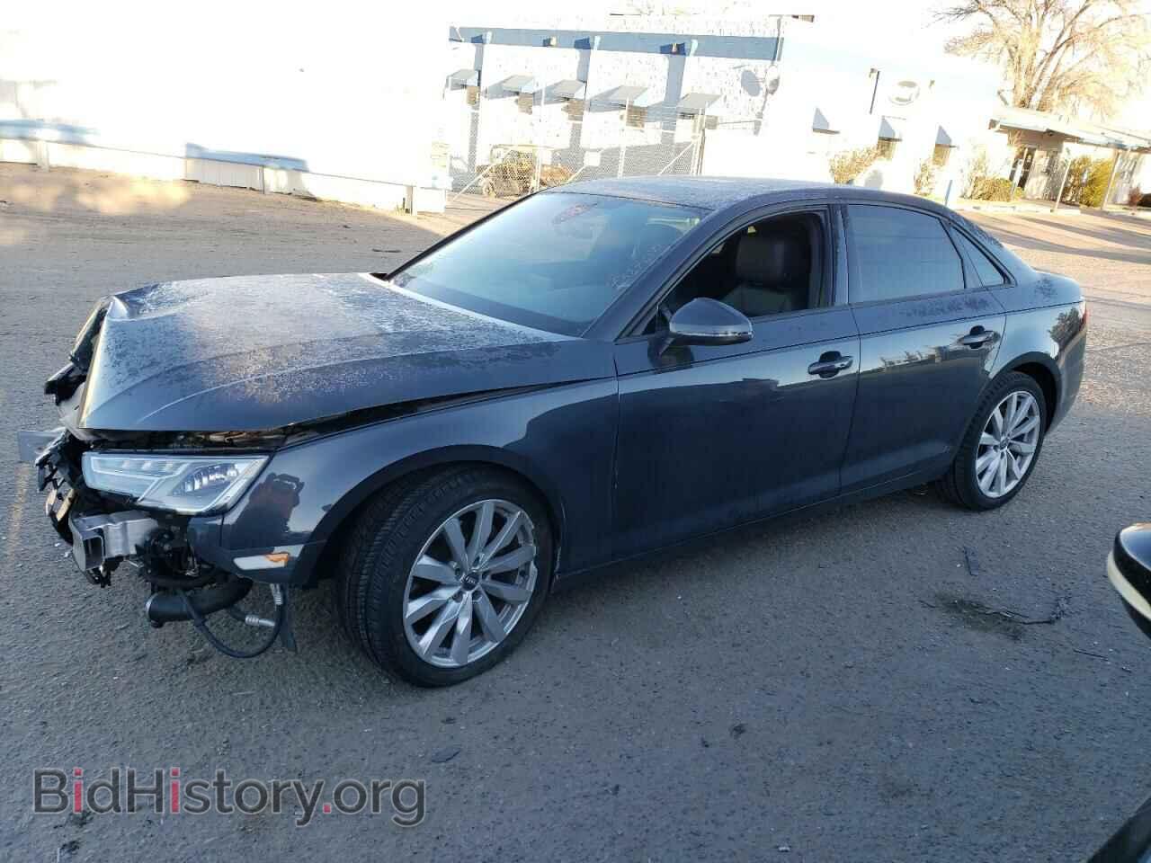 Фотография WAUGMAF48HN044178 - AUDI A4 2017