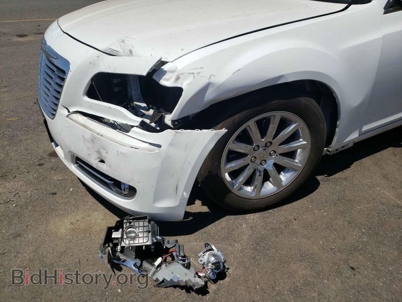 2013 CHRYSLER 300 - VIN: 2C3CCAEG8DH620780 - Фото 9