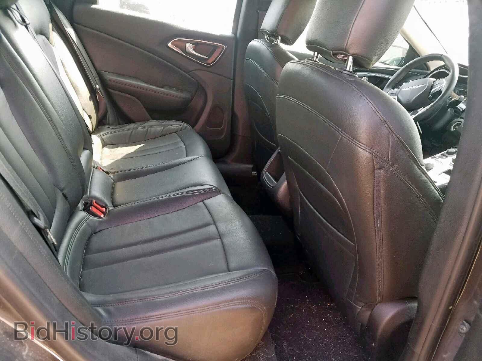 2017 CHRYSLER 200 - VIN: 1C3CCCFBXHN509675 - Фото 6
