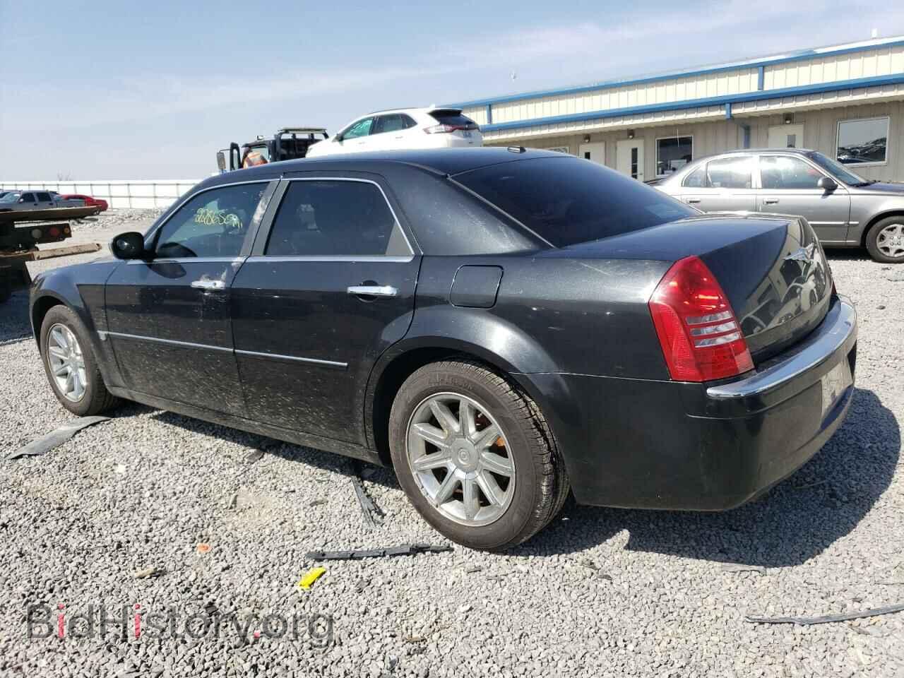 2006 CHRYSLER 300 - VIN: 2C3KA63H76H527424 - Фото 2