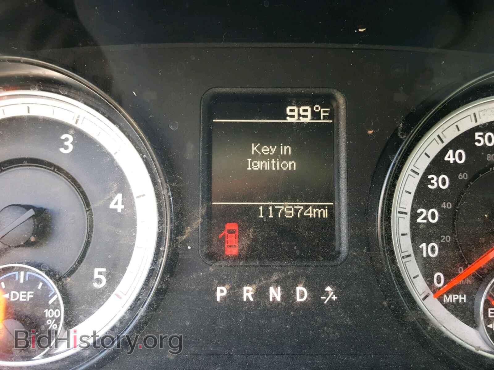 2015 RAM 1500 ST - VIN: 3C6JR6DM8FG616146 - Фото 8