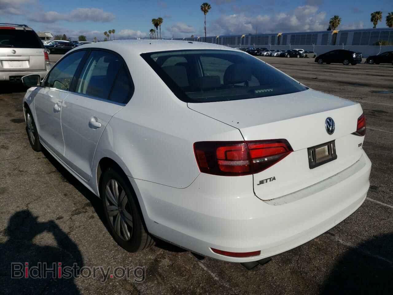2017 VOLKSWAGEN JETTA - VIN: 3VW2B7AJ9HM398883 - Фото 3