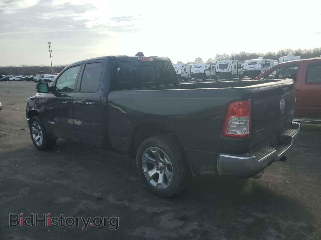 2019 RAM 1500 - VIN: 1C6SRFBTXKN903746 - Фото 2