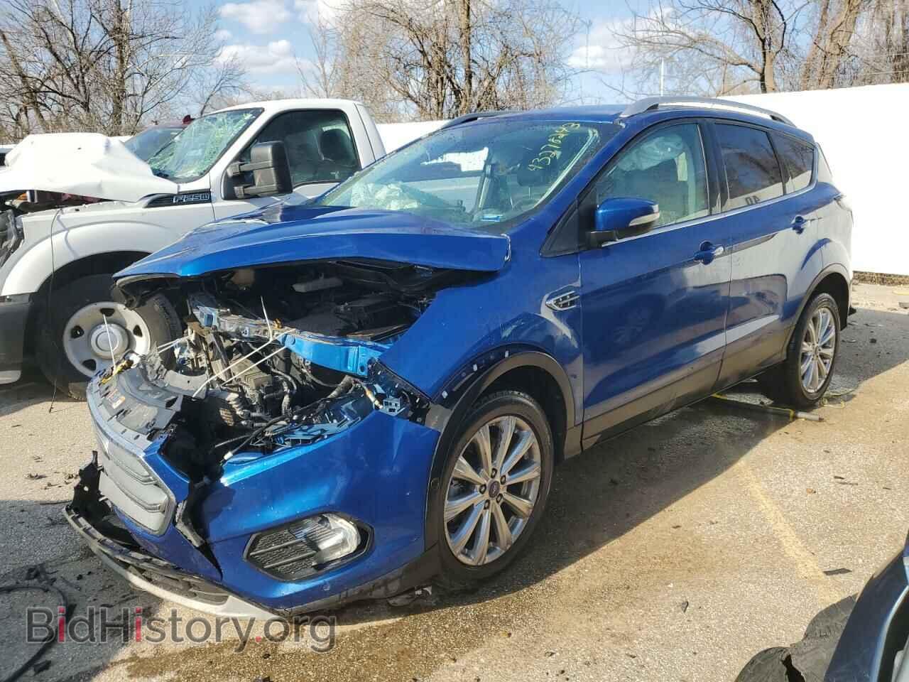Фотография 1FMCU0J92HUC68210 - FORD ESCAPE 2017