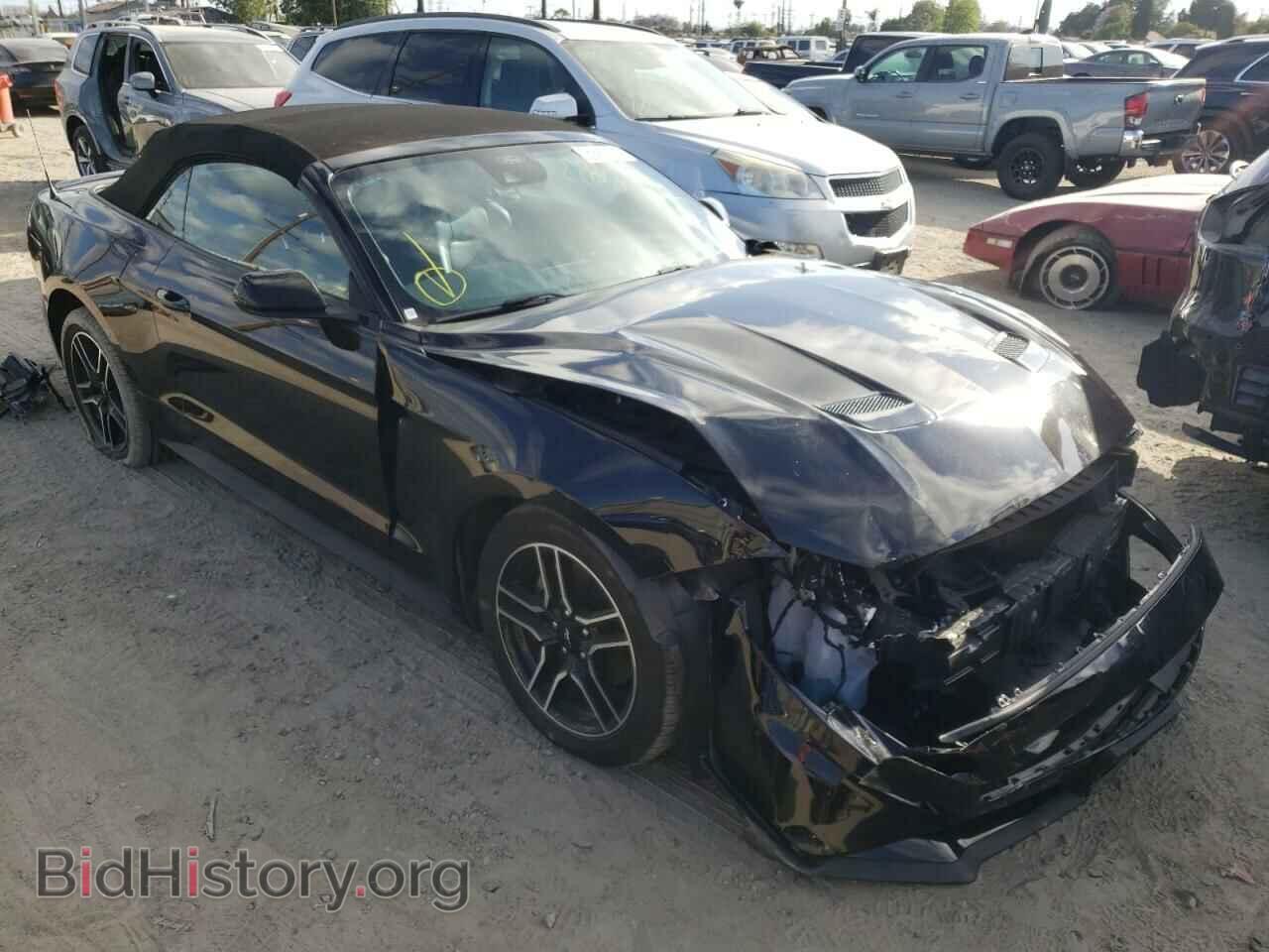 Photo 1FATP8UH2M5125152 - FORD MUSTANG 2021