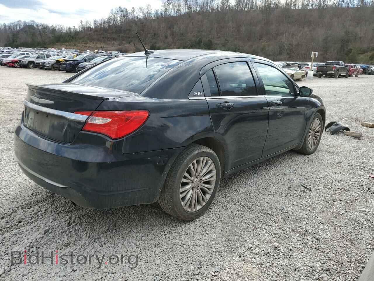 2013 CHRYSLER 200 - VIN: 1C3CCBAB4DN670681 - Фото 3