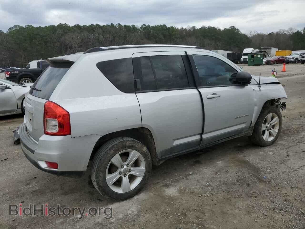 2011 JEEP COMPASS - VIN: 1J4NT1FA4BD260040 - Photo 3