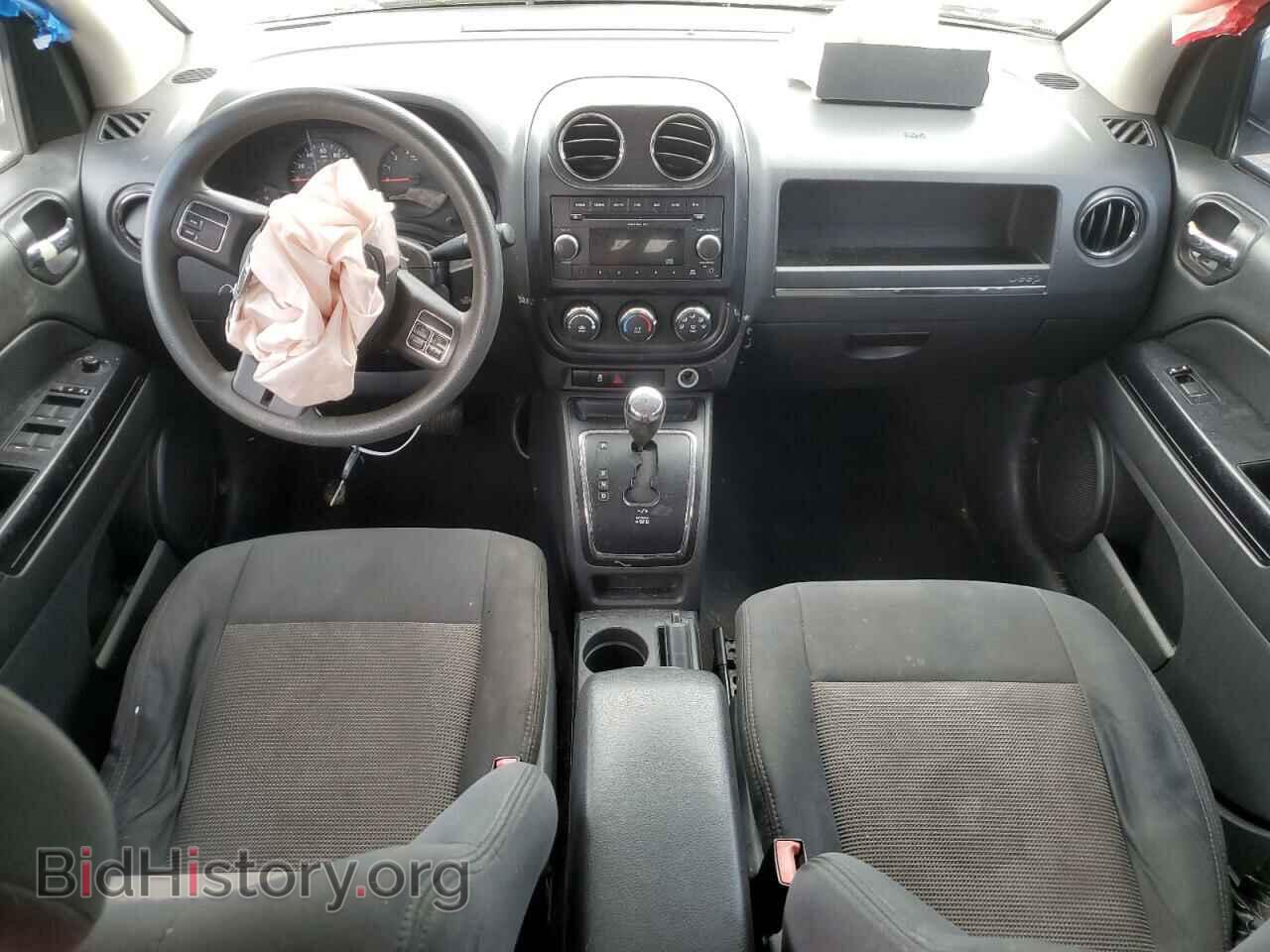 2011 JEEP COMPASS - VIN: 1J4NT1FA4BD260040 - Photo 8