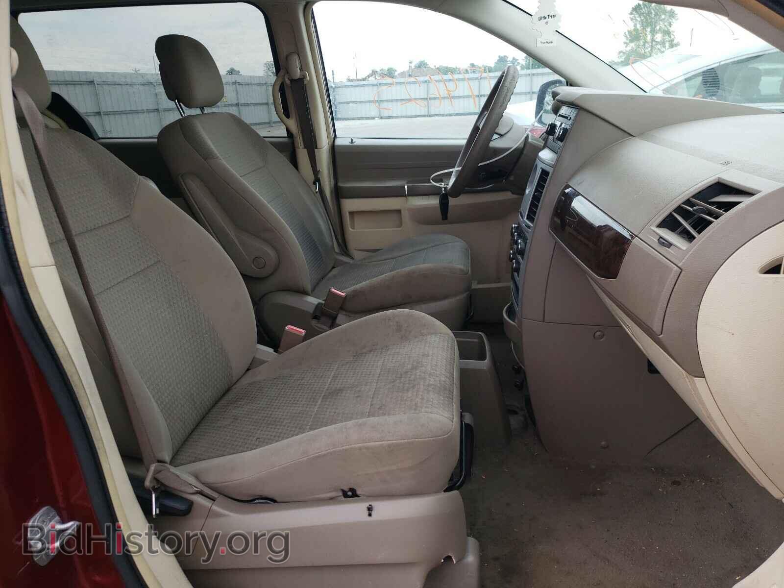 2010 CHRYSLER MINIVAN - VIN: 2A4RR2D19AR456365 - Фото 5
