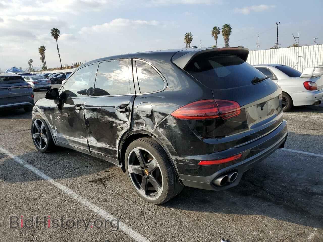 2016 PORSCHE CAYENNE - VIN: WP1AE2A27GLA61709 - Фото 2