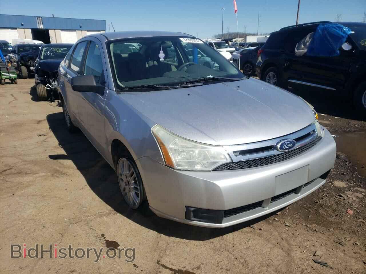Photo 1FAHP3FN1BW119698 - FORD FOCUS 2011