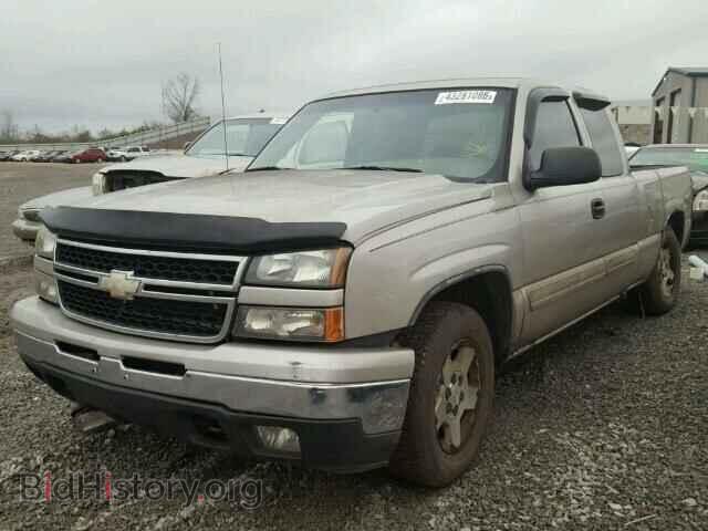 2006 CHEVROLET SILVERADO - VIN: 1GCEC19VX6Z302143 - Photo 2
