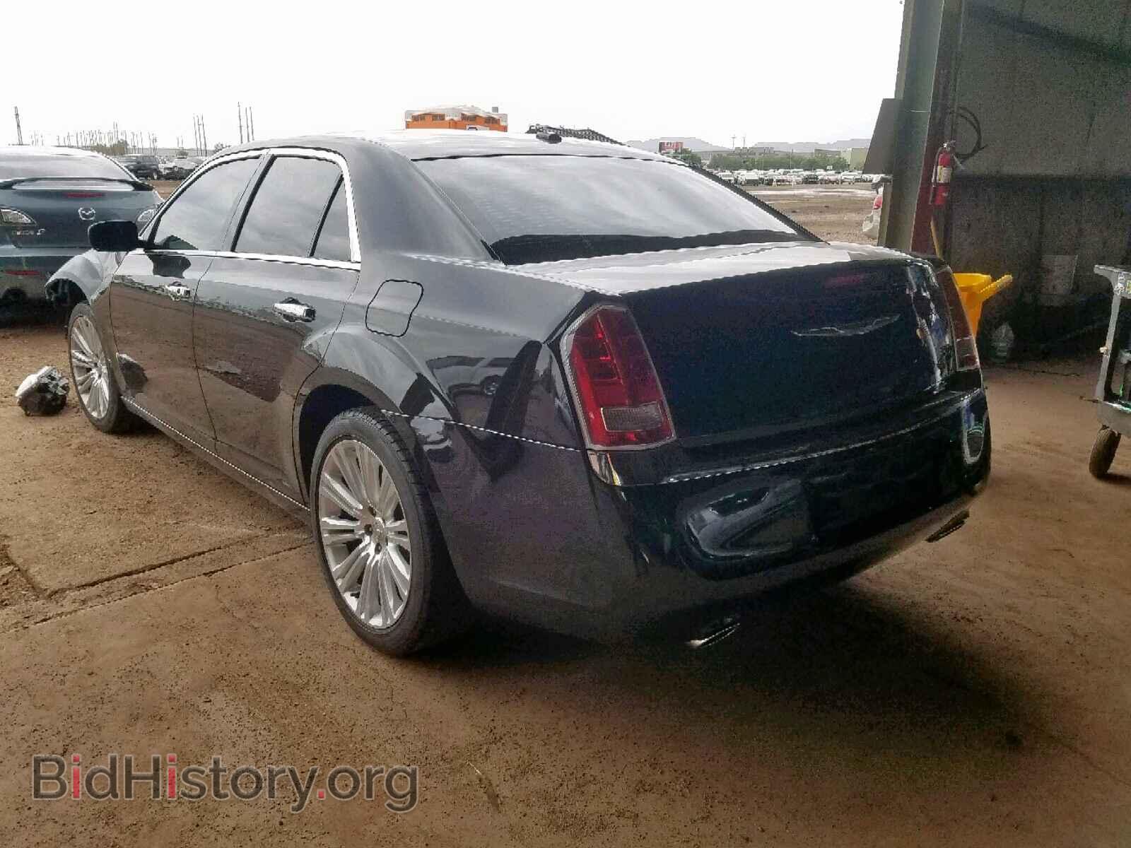 2011 CHRYSLER 300 - VIN: 2C3CA5CG0BH593975 - Фото 3