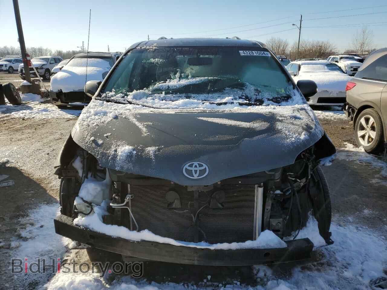 2011 TOYOTA All Models - VIN: 5TDKK3DC7BS116515 - Фото 5