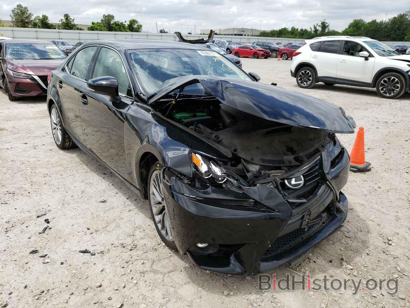 Photo JTHBF1D20F5070682 - LEXUS IS 2015