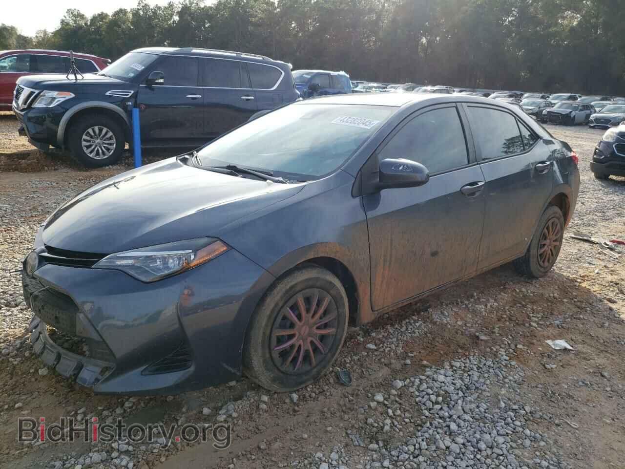 Photo 5YFBURHE2HP684603 - TOYOTA COROLLA 2017