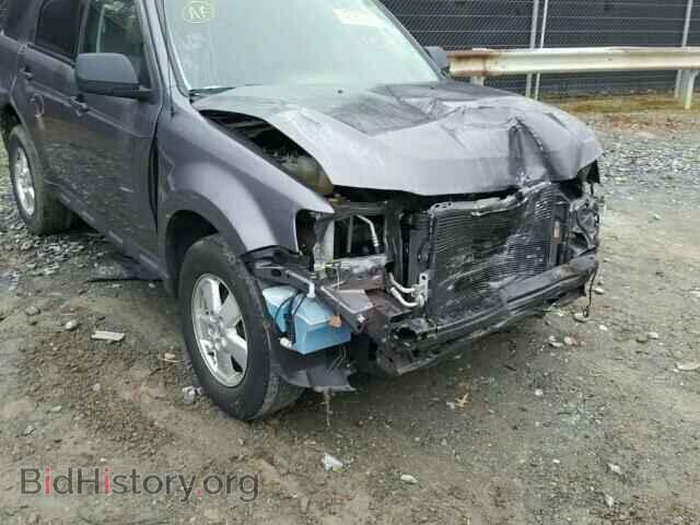 2011 FORD ESCAPE - VIN: 1FMCU0D75BKA25701 - Фото 9