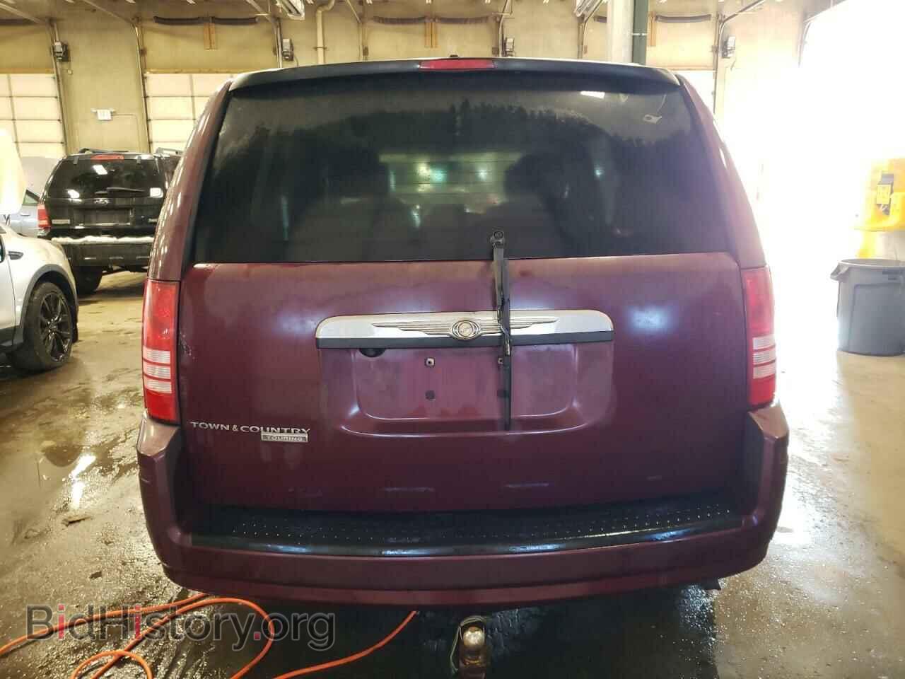 2008 CHRYSLER MINIVAN - VIN: 2A8HR54P28R709620 - Фото 6