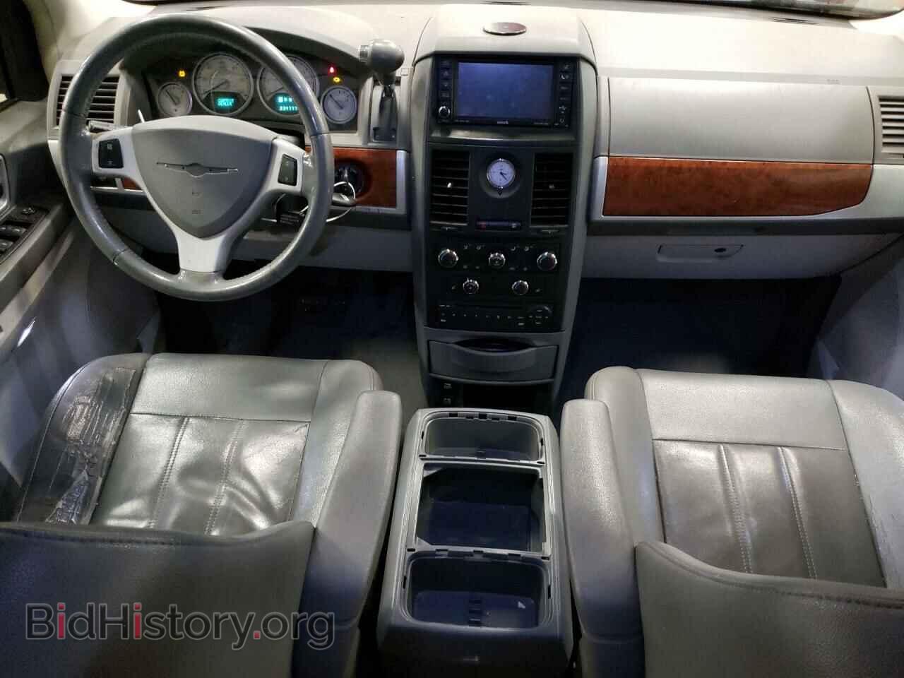 2008 CHRYSLER MINIVAN - VIN: 2A8HR54P28R709620 - Фото 8