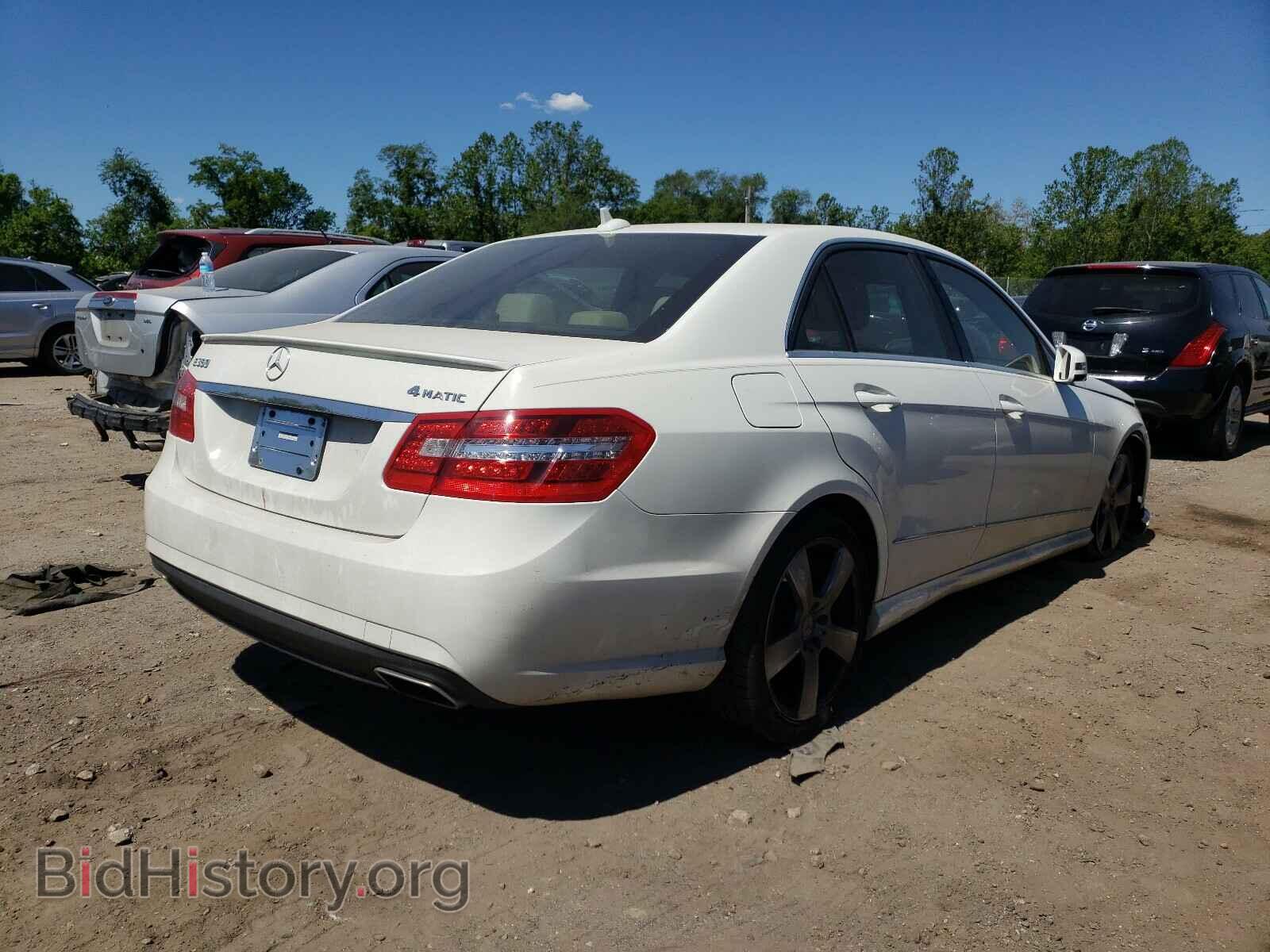 2011 MERCEDES-BENZ E-CLASS - VIN: WDDHF8HB0BA449770 - Фото 4