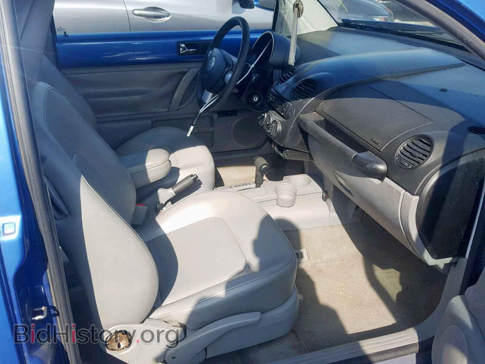 2000 VOLKSWAGEN BEETLE - VIN: 3VWCC21C1YM453168 - Фото 5