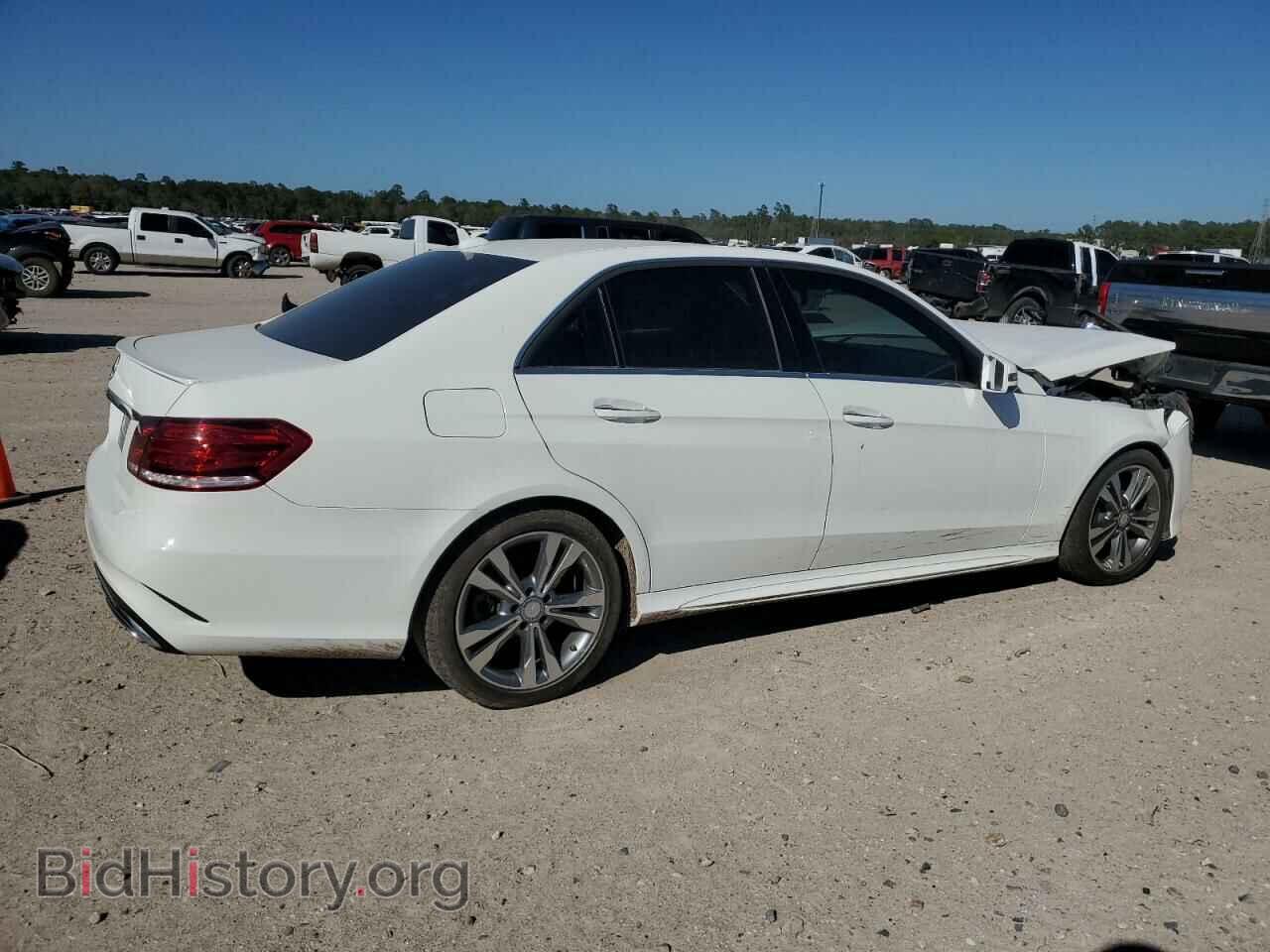 2014 MERCEDES-BENZ E-CLASS - VIN: WDDHF5KBXEA939354 - Фото 3