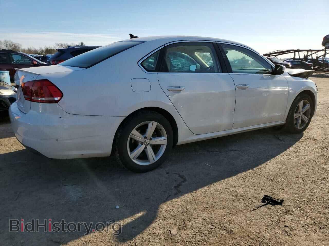 2013 VOLKSWAGEN PASSAT - VIN: 1VWBP7A32DC007782 - Фото 3