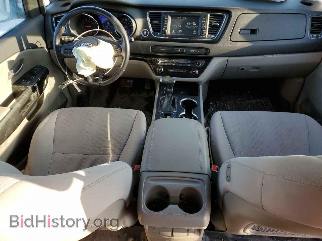 2020 KIA All Models - VIN: KNDMB5C12L6640208 - Фото 8
