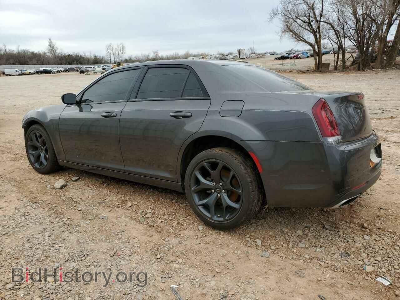 2021 CHRYSLER 300 - VIN: 2C3CCAAG5MH598968 - Фото 2