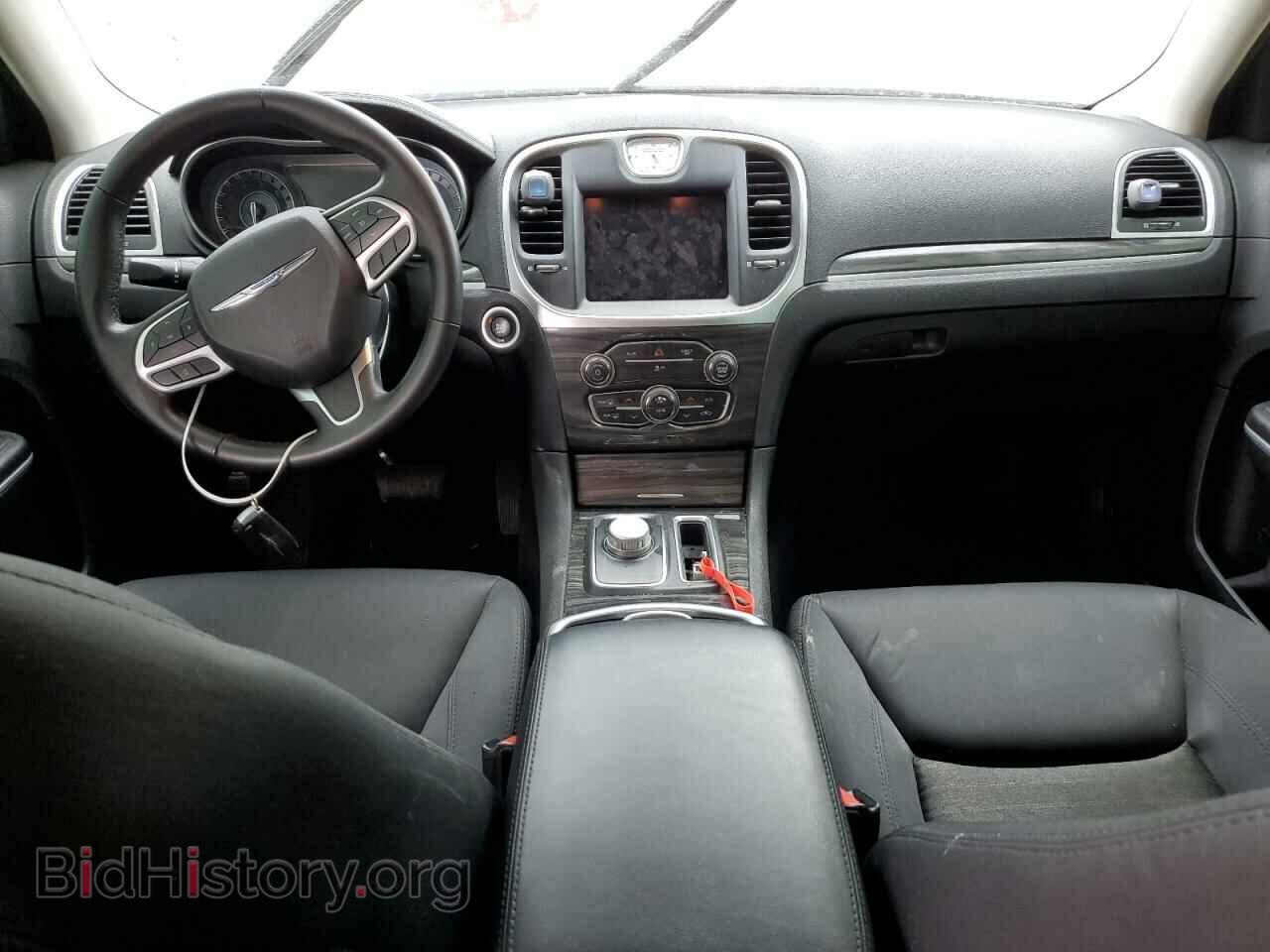 2021 CHRYSLER 300 - VIN: 2C3CCAAG5MH598968 - Фото 8