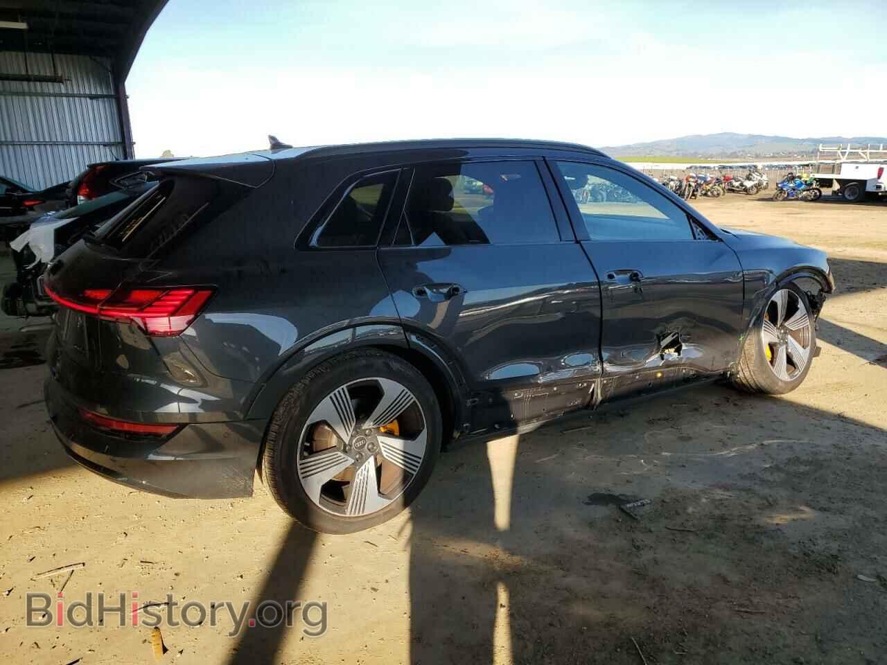 2023 AUDI E-TRON - VIN: WA1LABGE2PB003689 - Фото 3