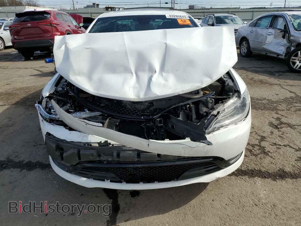 2015 CHRYSLER 200 - VIN: 1C3CCCBBXFN541898 - Фото 5