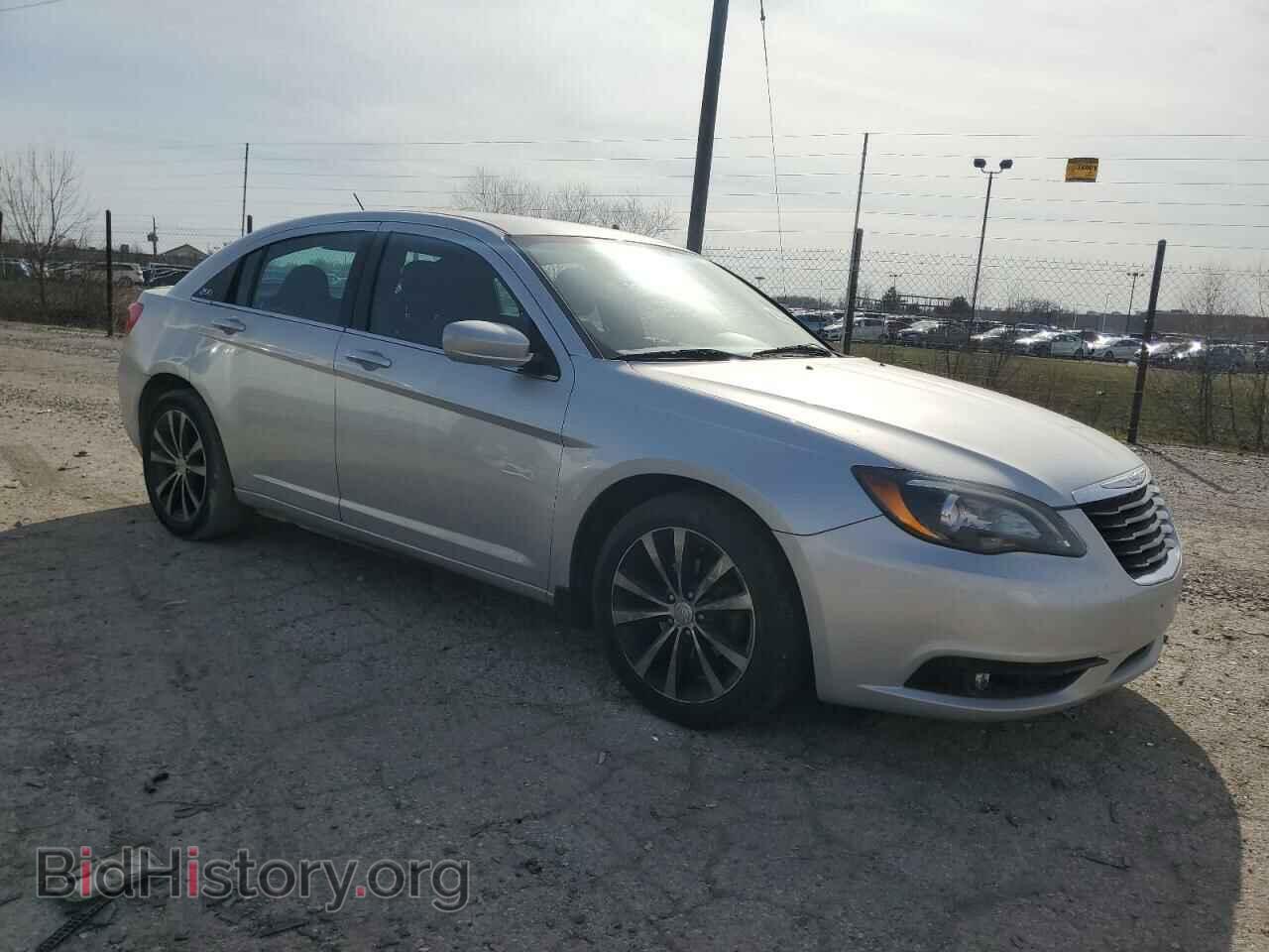 2012 CHRYSLER 200 - VIN: 1C3CCBBG9CN296982 - Фото 4