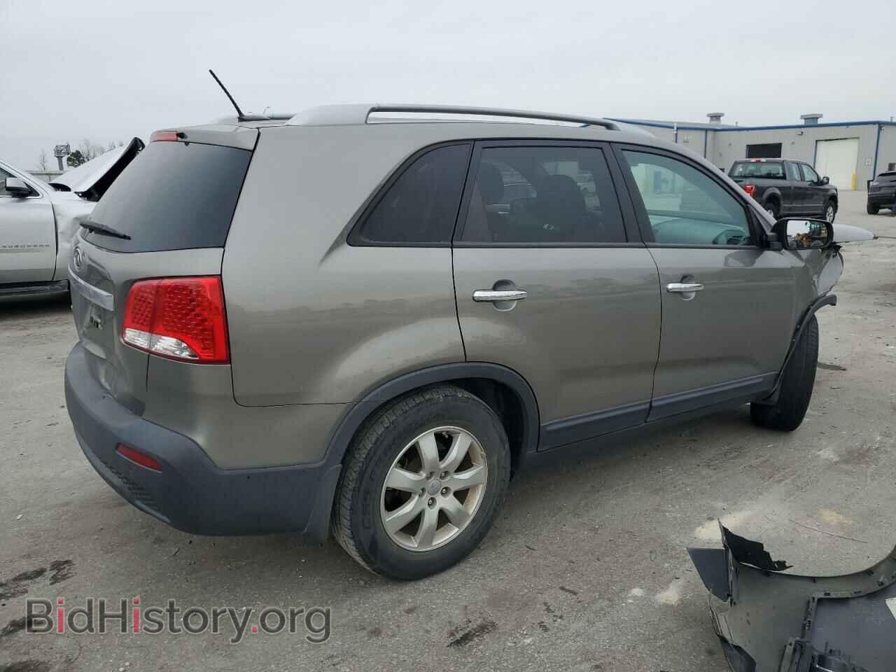 2012 KIA SORENTO - VIN: 5XYKT3A63CG219988 - Фото 3